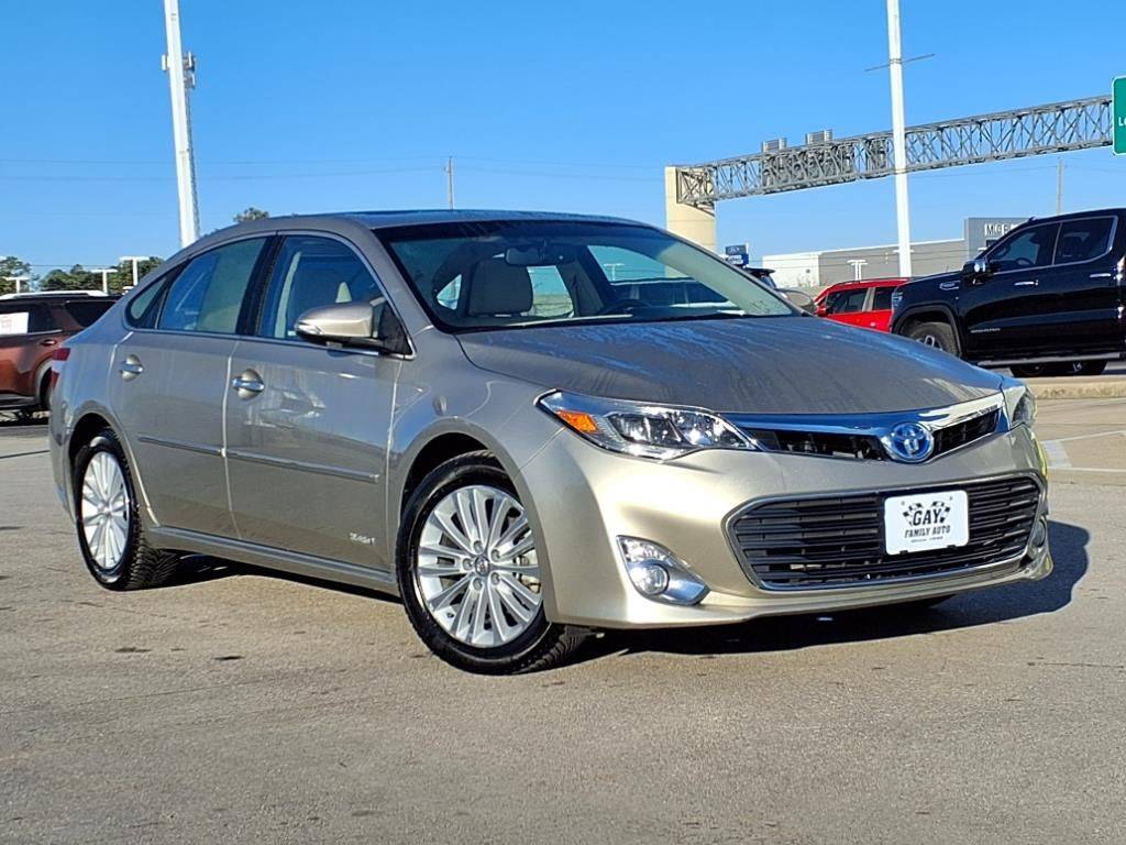2013 Toyota Avalon Hybrid Limited — Sedan — 118,700 mi — Dickinson, TX