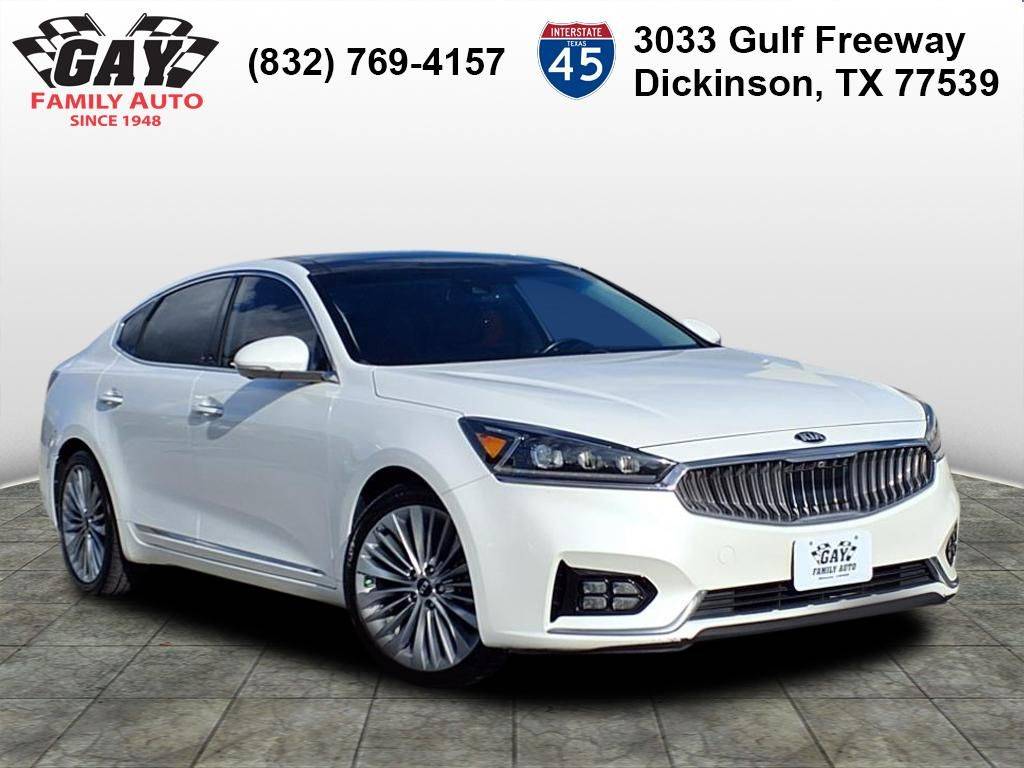 2017 Kia Cadenza Limited — Sedan — 100,400 mi — Dickinson, TX