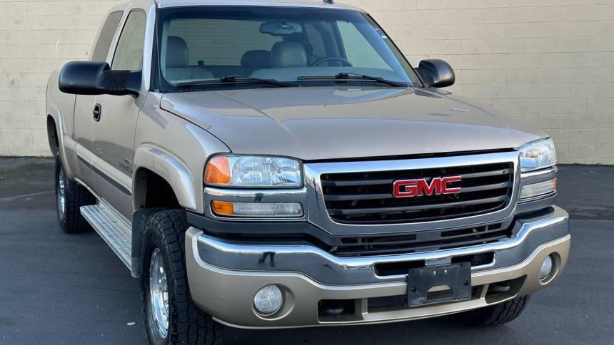 2005 GMC Sierra 2500HD SLT — Pickup Truck — 205,975 mi — Rancho Cordova, CA