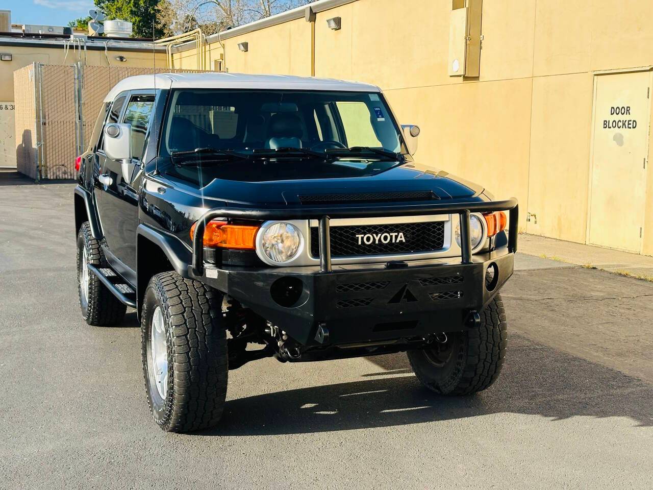 2007 Toyota FJ Cruiser Base — SUV — 172,704 mi — Rancho Cordova, CA