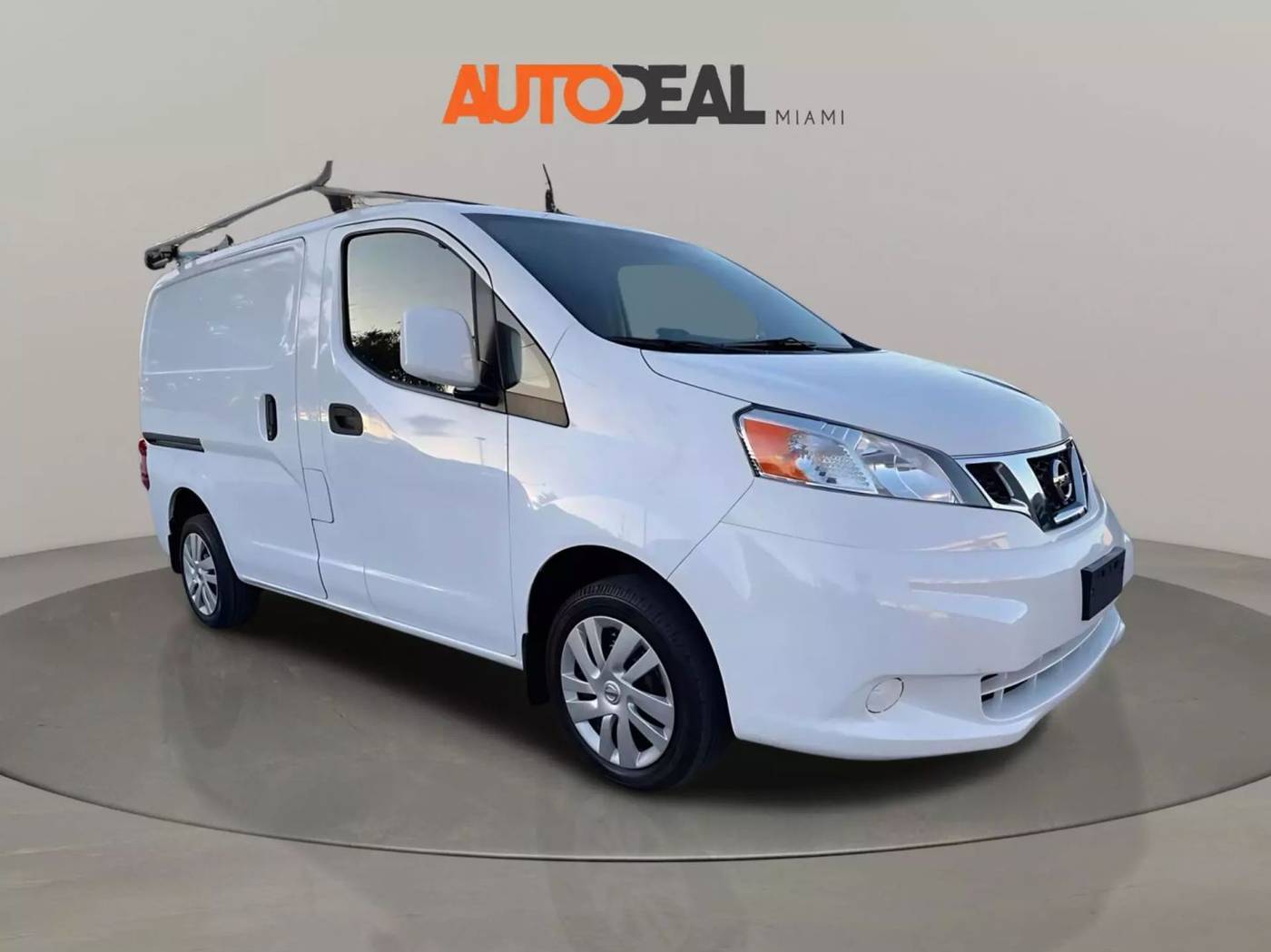 2017 Nissan NV200 Compact Cargo SV — Cargo Van — 89,152 mi — Miami, FL