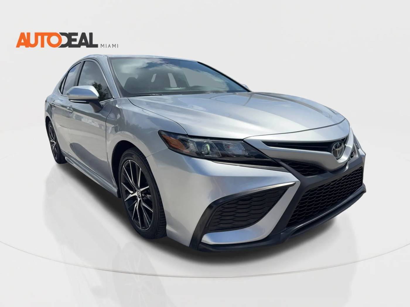 2022 Toyota Camry SE — Sedan — 69,941 mi — Miami, FL