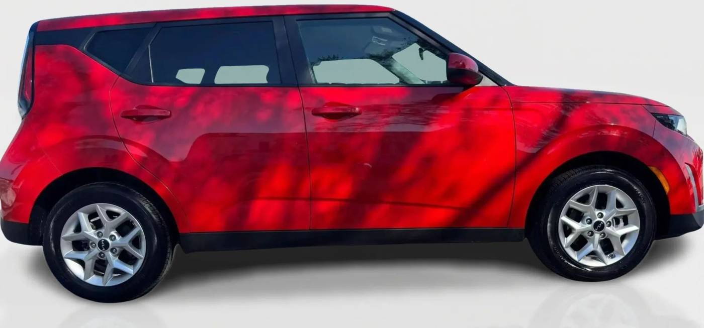 2023 Kia Soul LX — Hatchback — 43,696 mi — Miami, FL
