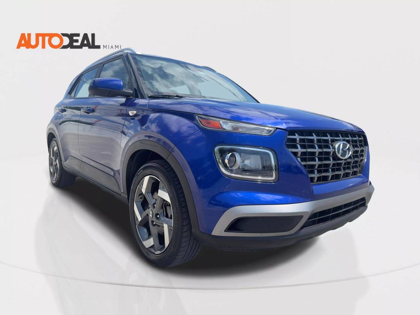 2023 Hyundai Venue SEL — SUV — 83,738 mi — Miami, FL