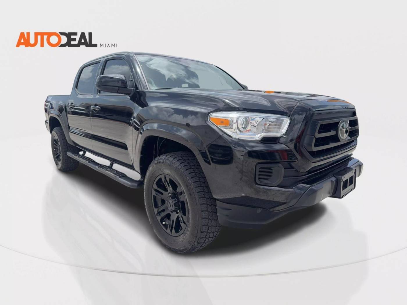 2022 Toyota Tacoma SR — Pickup Truck — 97,096 mi — Miami, FL