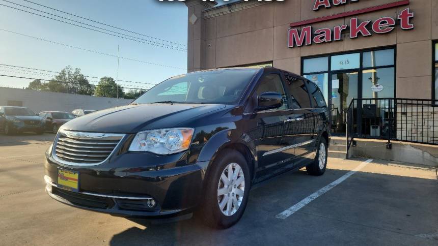 2016 Chrysler Town & Country Touring — Minivan — 143,502 mi — Oklahoma City, OK