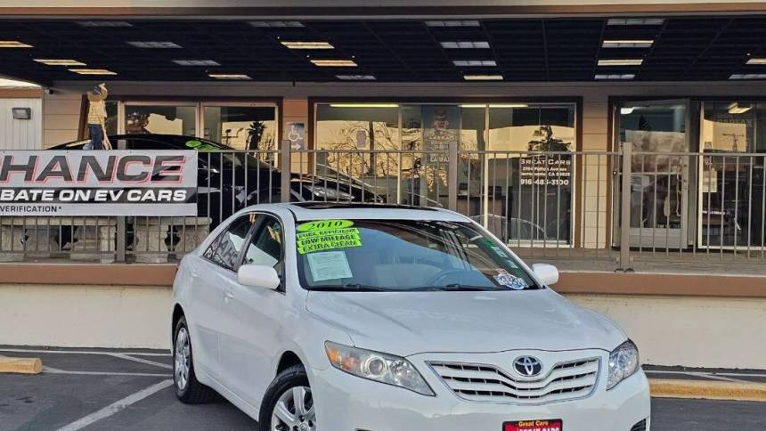 2010 Toyota Camry LE — Sedan — 79,180 mi — Sacramento, CA