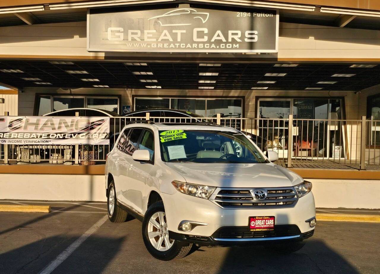 2013 Toyota Highlander SE V6 — SUV — 124,905 mi — Sacramento, CA