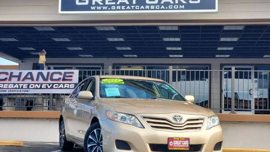 2011 Toyota Camry LE — Sedan — 93,476 mi — Sacramento, CA
