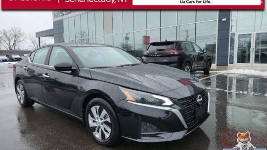 2023 Nissan Altima S — Sedan — 12,032 mi — Schenectady, NY