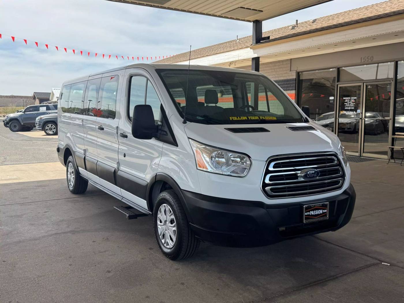 2019 Ford Transit Passenger Wagon T-350 XLT — Passenger Van — 88,716 mi — Hurricane, UT