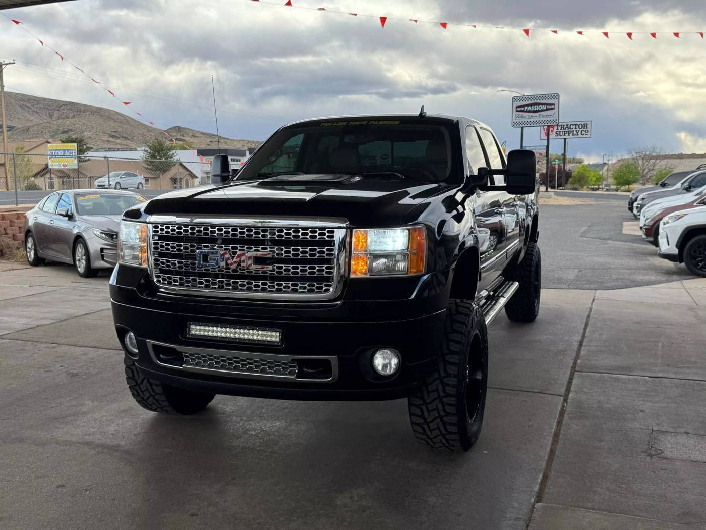 2014 GMC Sierra 2500HD Denali — Pickup Truck — 106,853 mi — Hurricane, UT