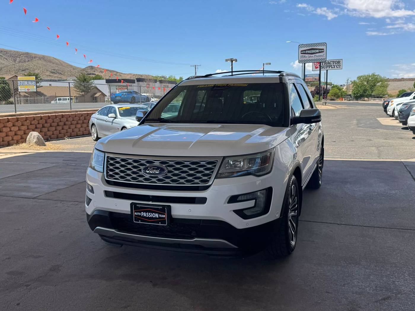 2017 Ford Explorer Platinum — SUV — 97,717 mi — Hurricane, UT
