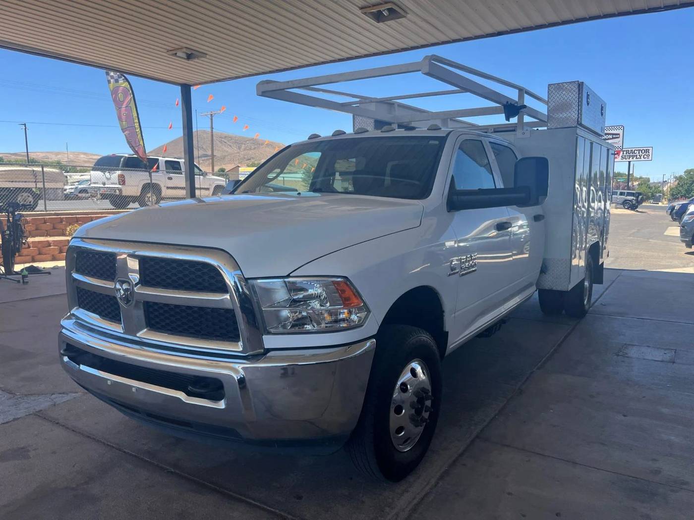 2017 Ram 3500 Chassis Cab Tradesman — Chassis Cab Truck — 175,025 mi — Hurricane, UT