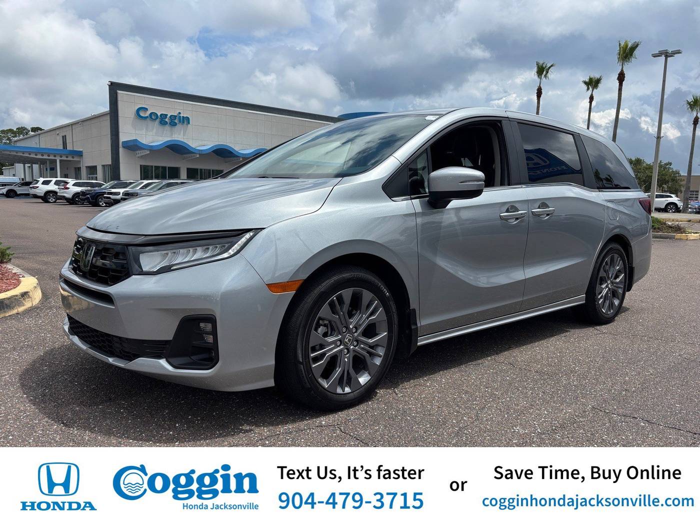 2025 Honda Odyssey Touring — Minivan — 6,880 mi — Jacksonville, FL