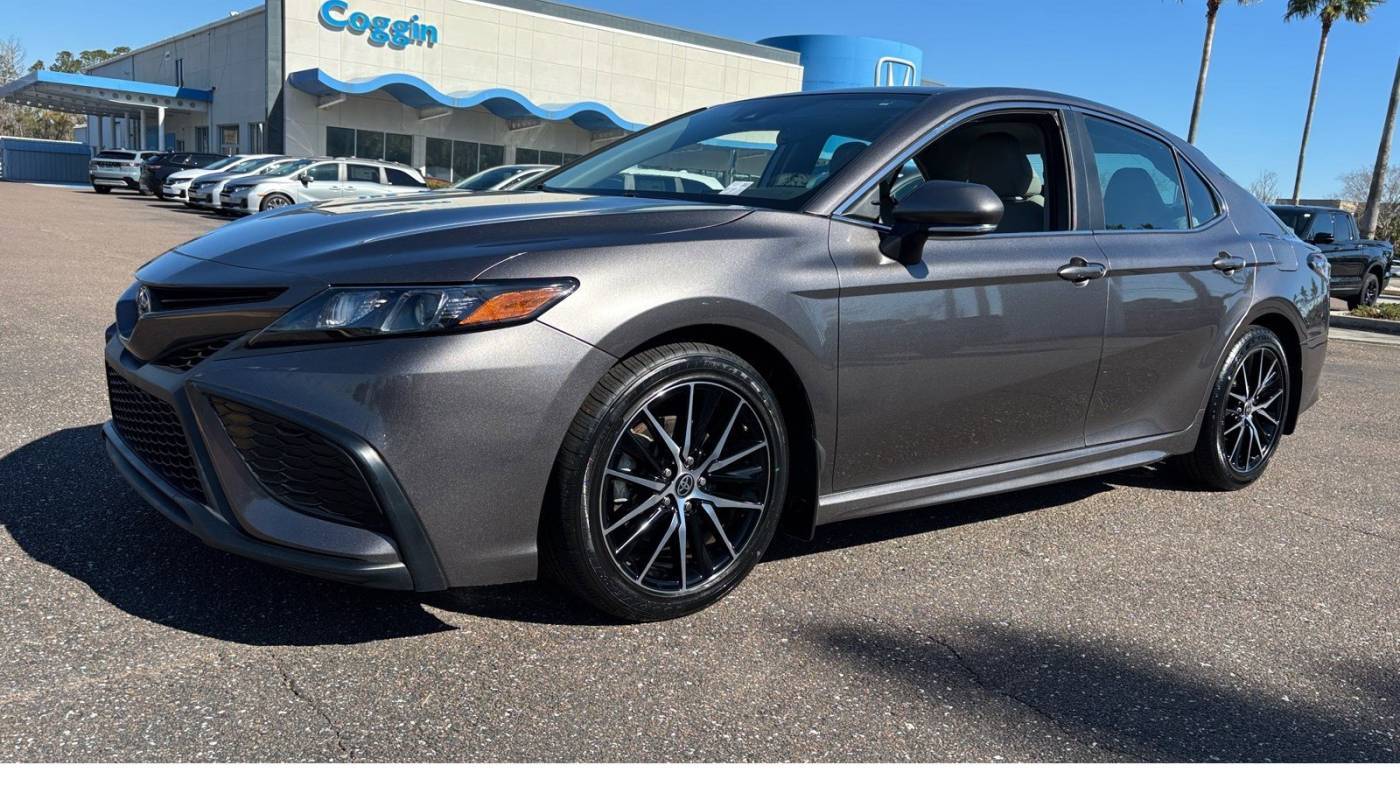 2022 Toyota Camry SE — Sedan — 26,053 mi — Jacksonville, FL