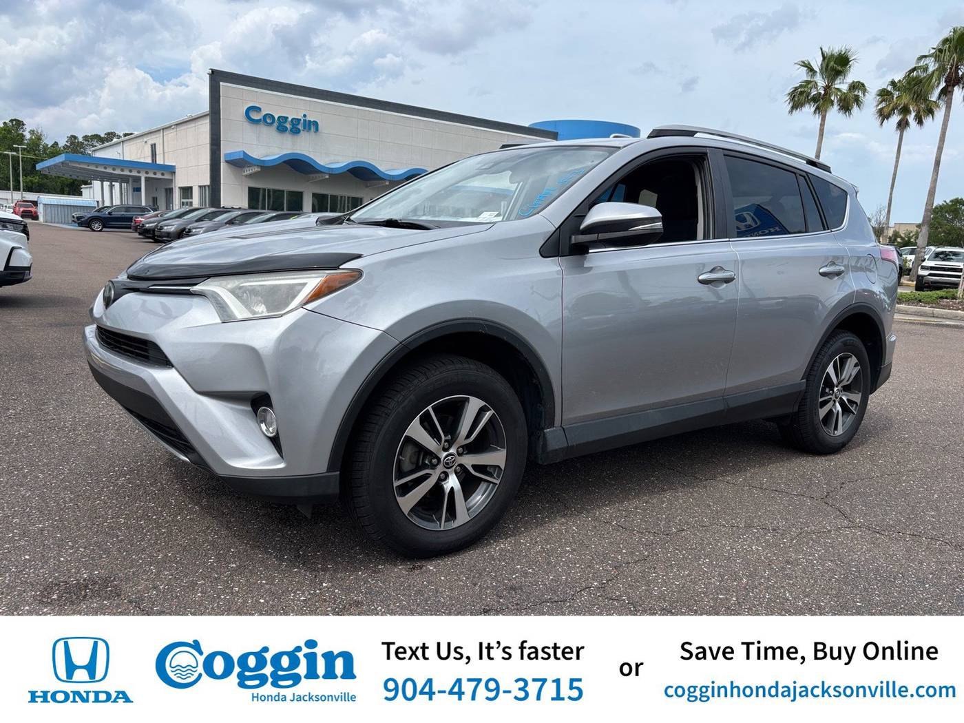 2017 Toyota RAV4 XLE — SUV — 111,638 mi — Jacksonville, FL
