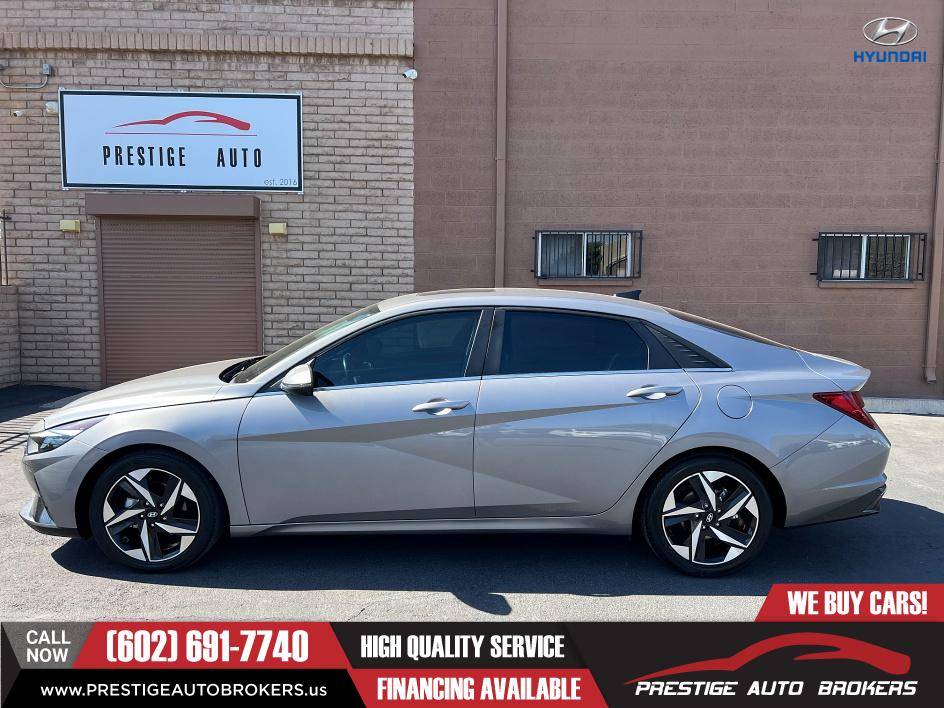 2022 Hyundai Elantra Limited — Sedan — 35,602 mi — Phoenix, AZ