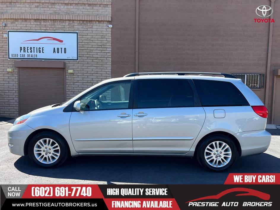 2010 Toyota Sienna XLE — Minivan — 103,735 mi — Phoenix, AZ