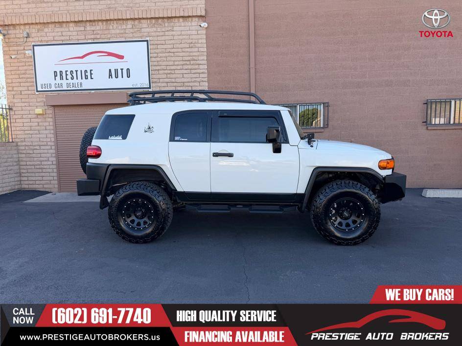 2012 Toyota FJ Cruiser Base