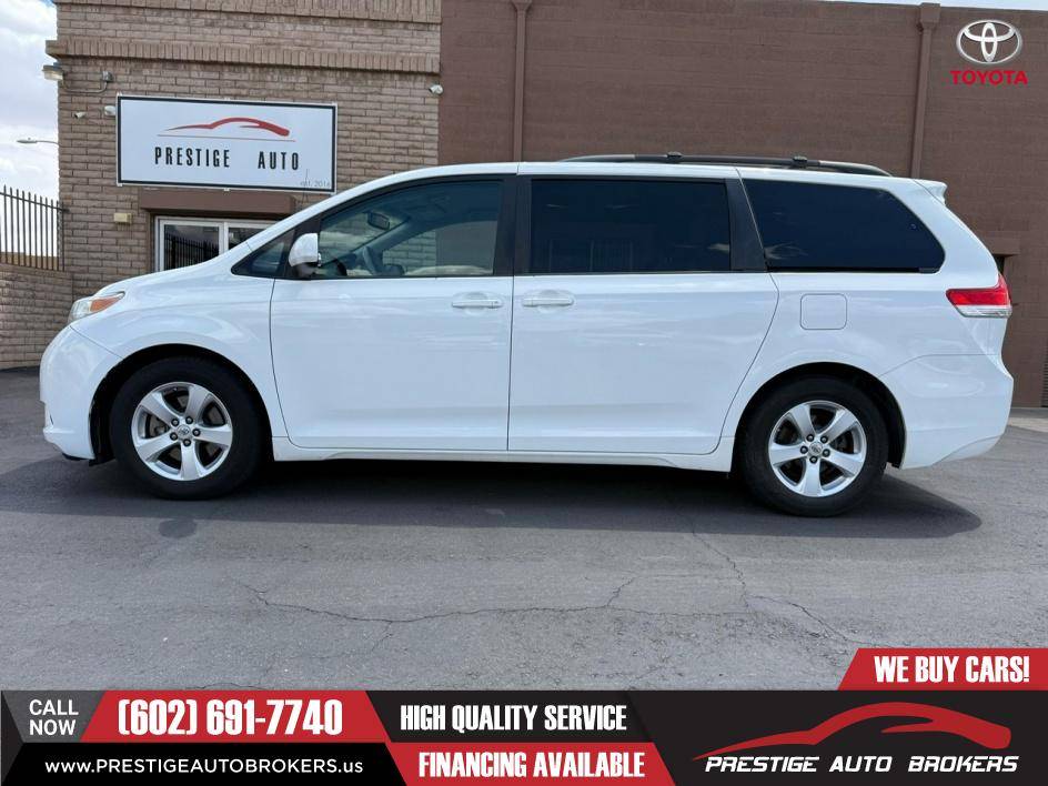 2012 Toyota Sienna LE — Minivan — 117,559 mi — Phoenix, AZ