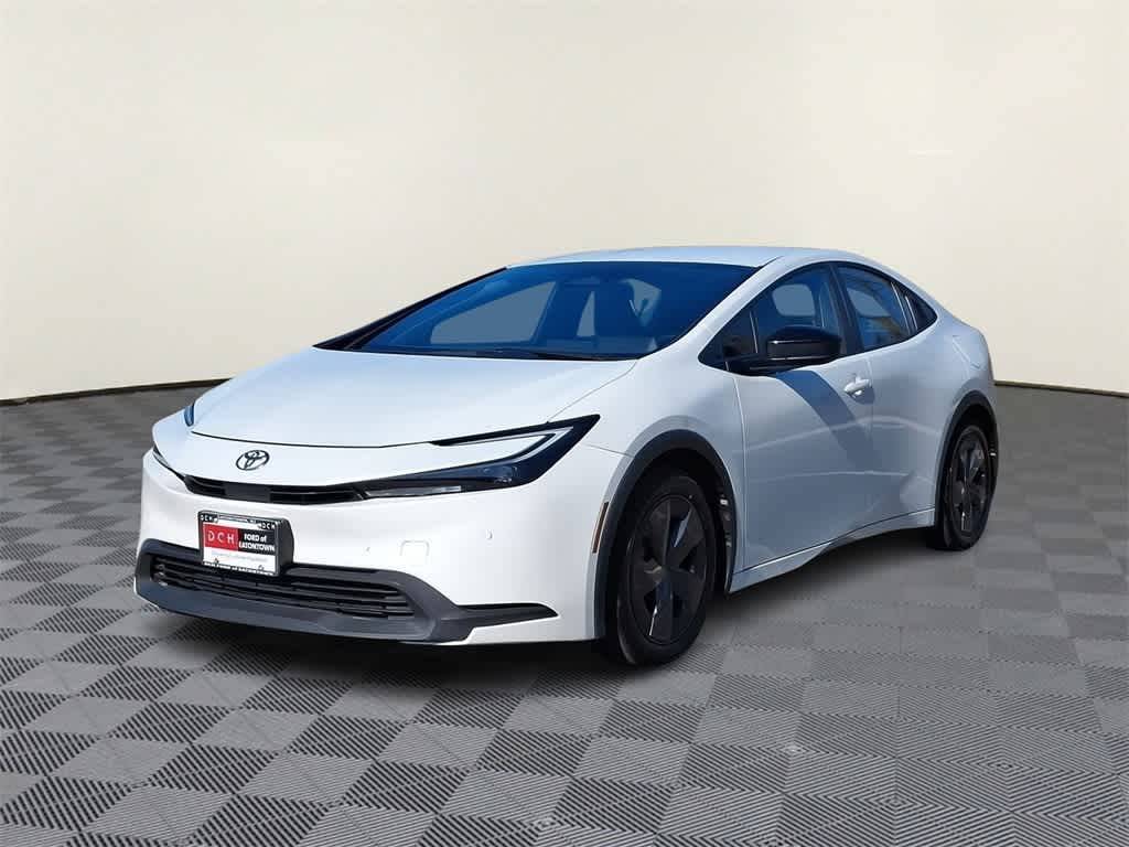 2023 Toyota Prius Limited — Hatchback — 30,174 mi — Eatontown, NJ