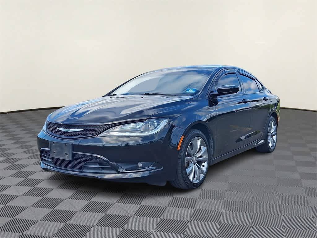 2016 Chrysler 200 S — Sedan — 107,405 mi — Eatontown, NJ
