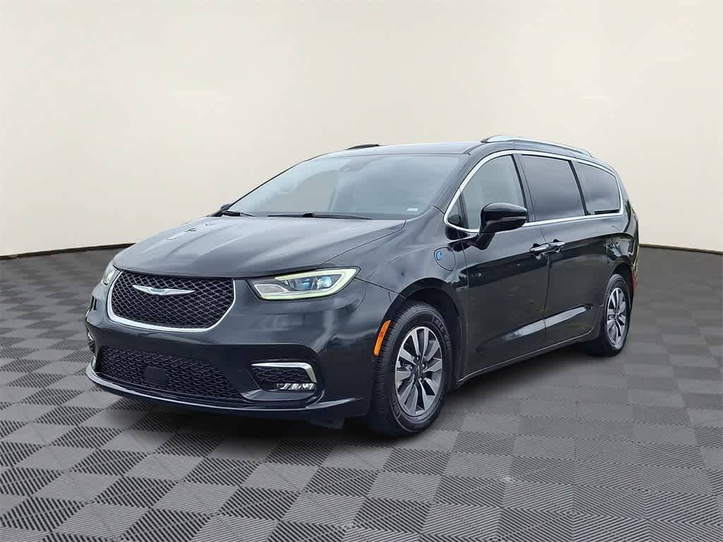 2021 Chrysler Pacifica Hybrid Touring L — Minivan — 59,511 mi — Eatontown, NJ