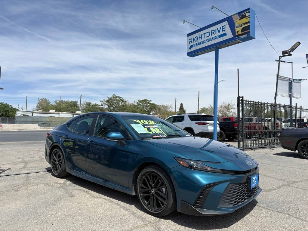 2025 Toyota Camry LE — Sedan — 17,450 mi — El Paso, TX