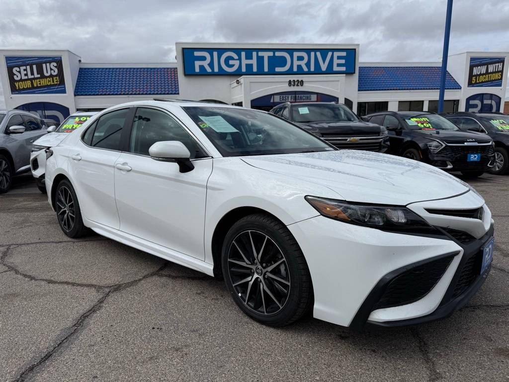 2024 Toyota Camry SE — Sedan — 63,952 mi — El Paso, TX