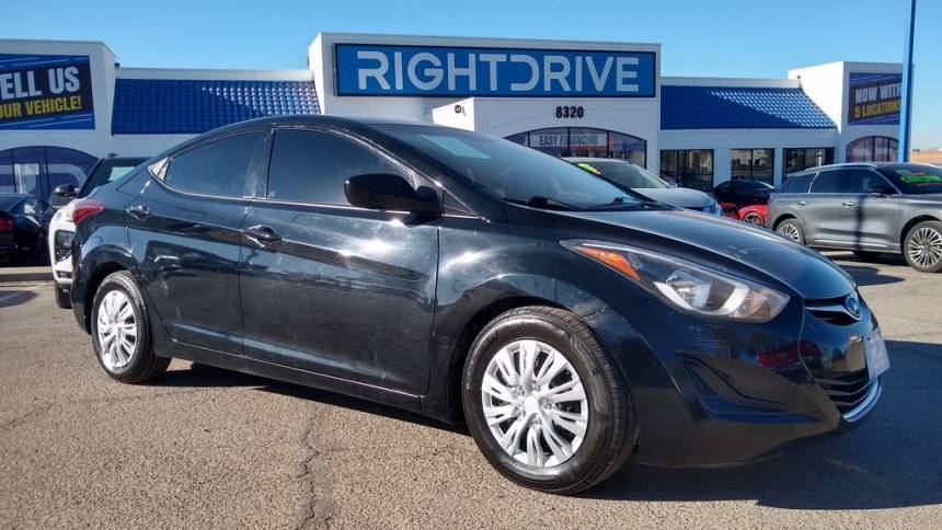 2016 Hyundai Elantra SE — Sedan — 120,141 mi — El Paso, TX