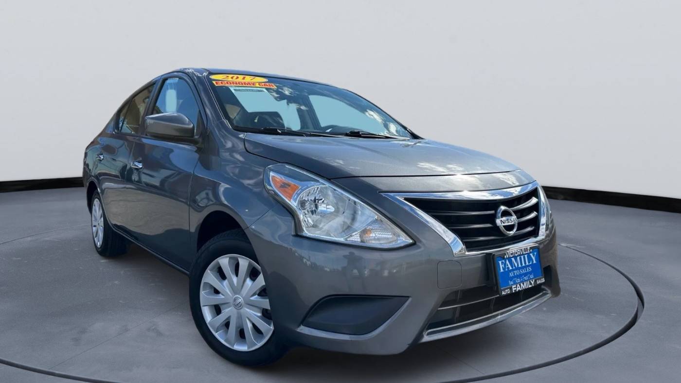 2017 Nissan Versa 1.6 SV — Sedan — 77,555 mi — Hesperia, CA