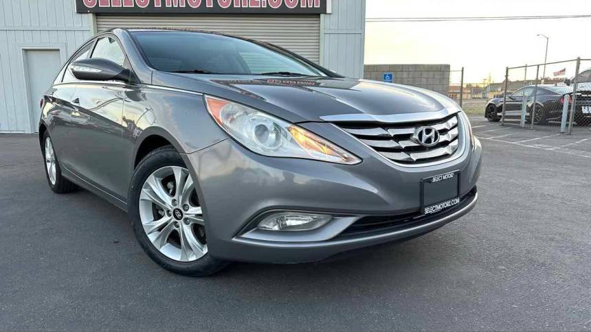 2013 Hyundai Sonata Limited — Sedan — 104,361 mi — Hesperia, CA