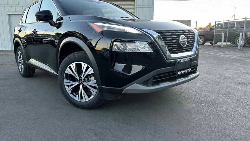 2021 Nissan Rogue SV — SUV — 100,761 mi — Hesperia, CA