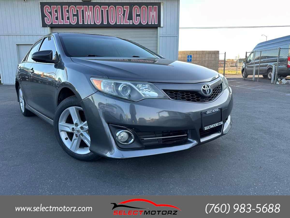 2014 Toyota Camry SE — Sedan — 126,971 mi — Hesperia, CA