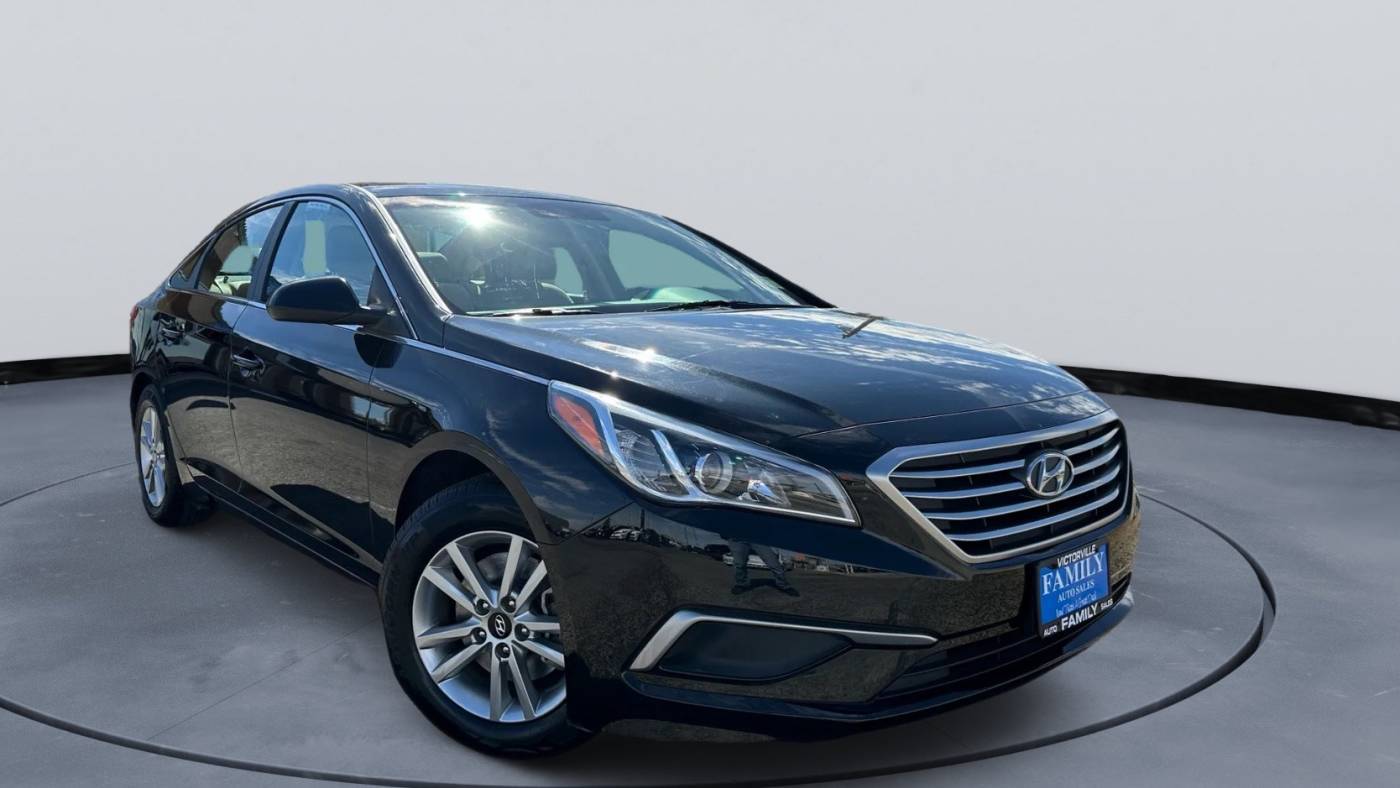 2017 Hyundai Sonata SE — Sedan — 32,254 mi — Hesperia, CA
