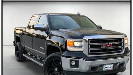 2015 GMC Sierra 1500 SLT — Pickup Truck — 104,832 mi — Bloomington, CA