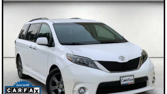 2015 Toyota Sienna SE — Minivan — 115,069 mi — Bloomington, CA