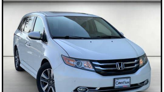 2016 Honda Odyssey Touring Elite — Minivan — 97,771 mi — Bloomington, CA