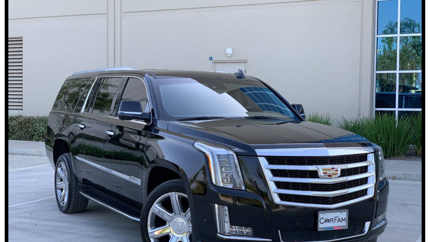 2019 Cadillac Escalade Premium Luxury — SUV — 111,691 mi — Bloomington, CA