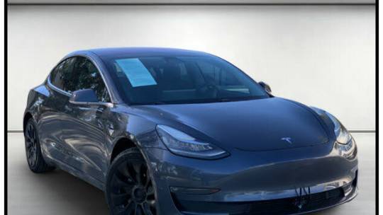 2018 Tesla Model 3 Mid Range — Sedan — 105,213 mi — Bloomington, CA