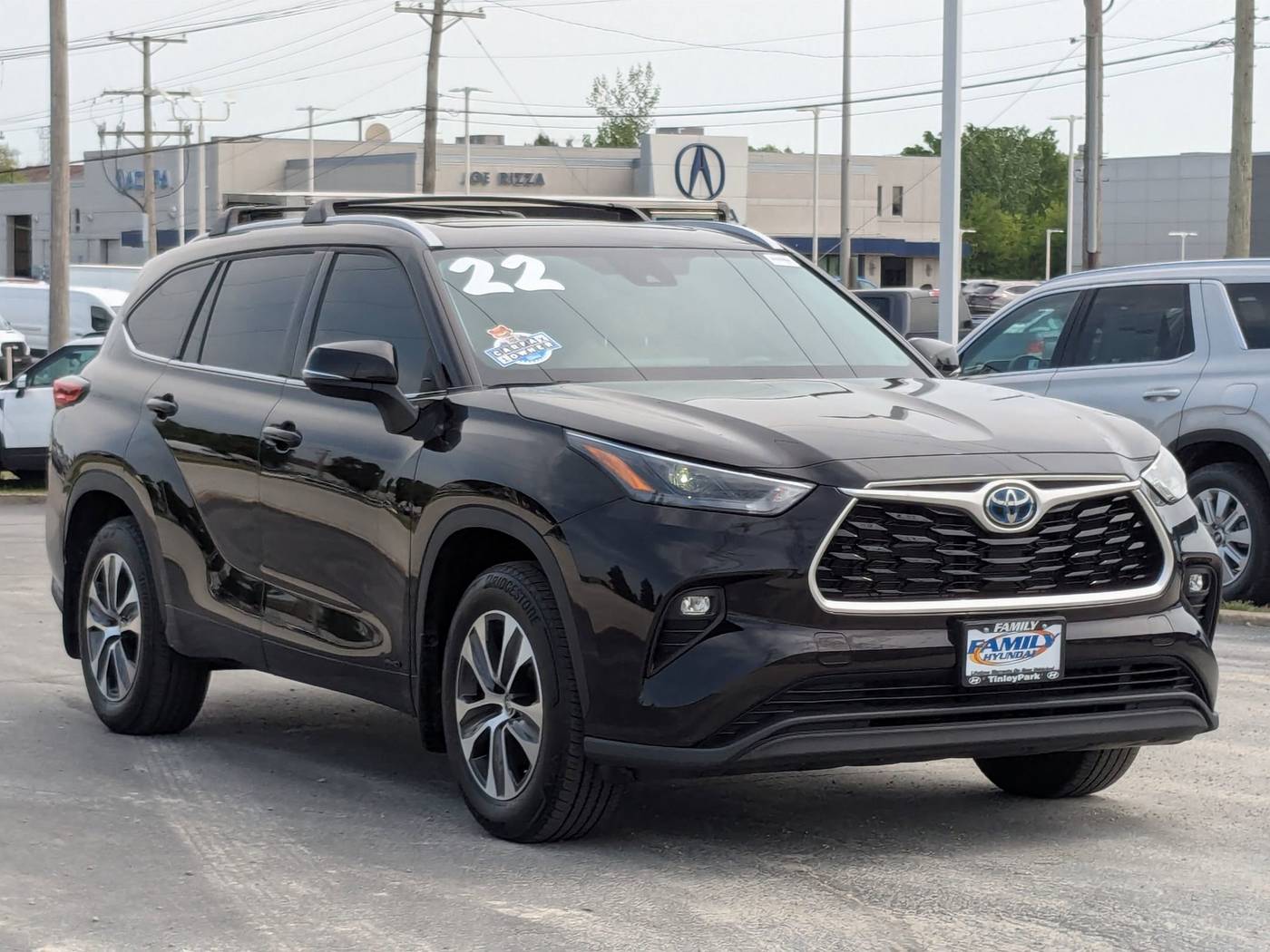 2022 Toyota Highlander Hybrid XLE — SUV — 32,550 mi — Tinley Park, IL