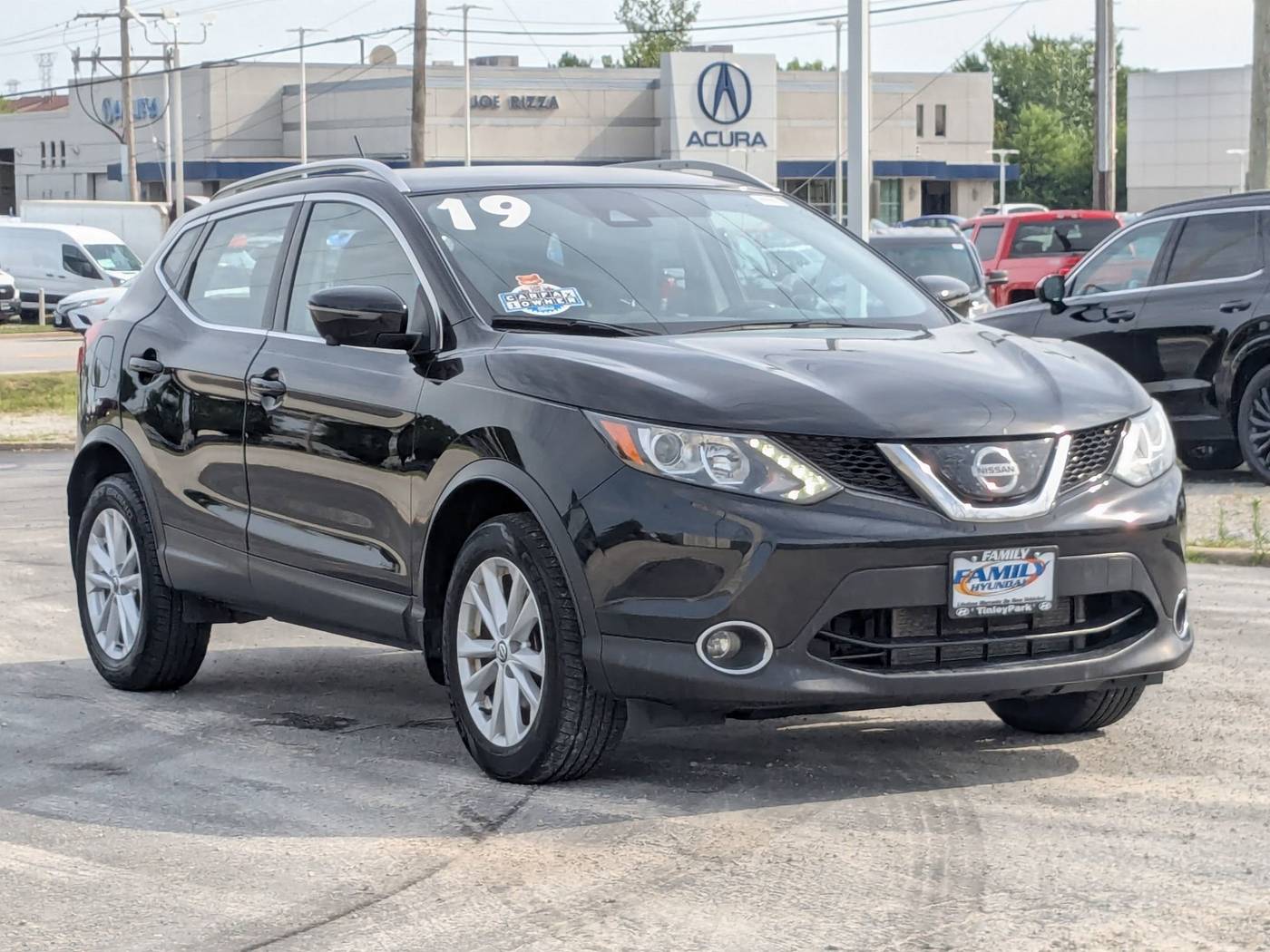2019 Nissan Rogue Sport SV — SUV — 66,847 mi — Tinley Park, IL