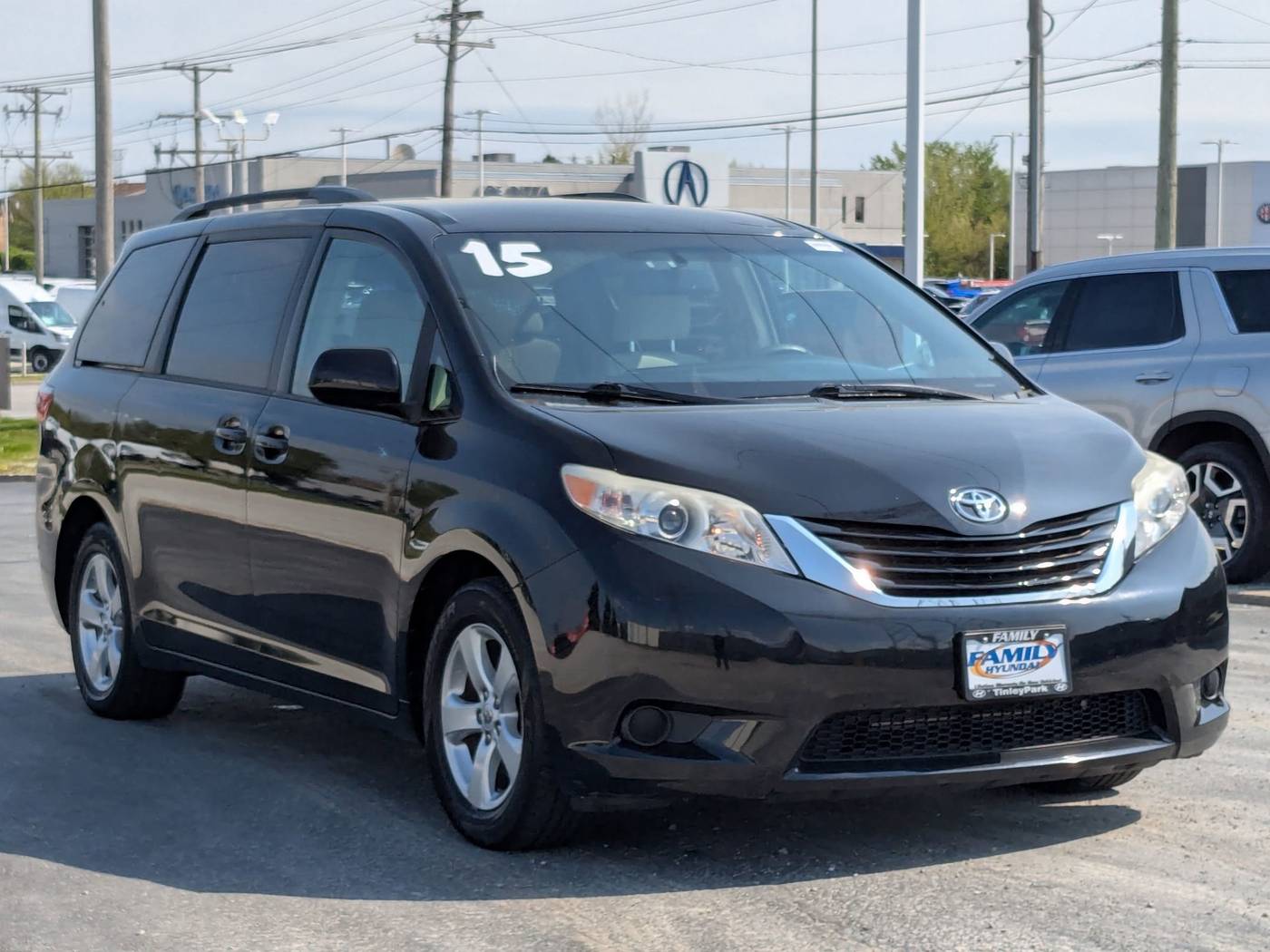 2015 Toyota Sienna LE — Minivan — 116,075 mi — Tinley Park, IL