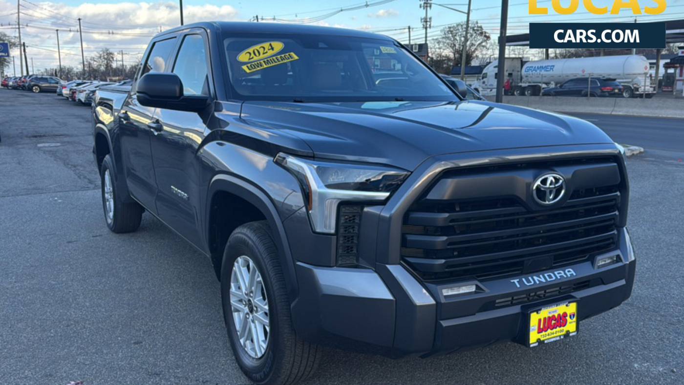 2024 Toyota Tundra SR5 — Pickup Truck — 11,559 mi — Avenel, NJ
