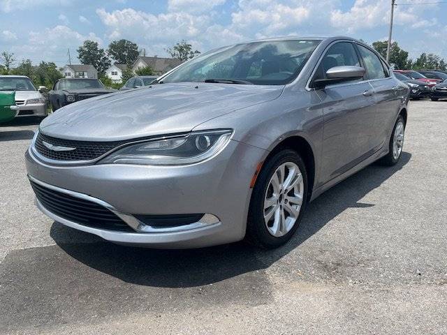 2016 Chrysler 200 Limited — Sedan — 141,597 mi — Smyrna, TN