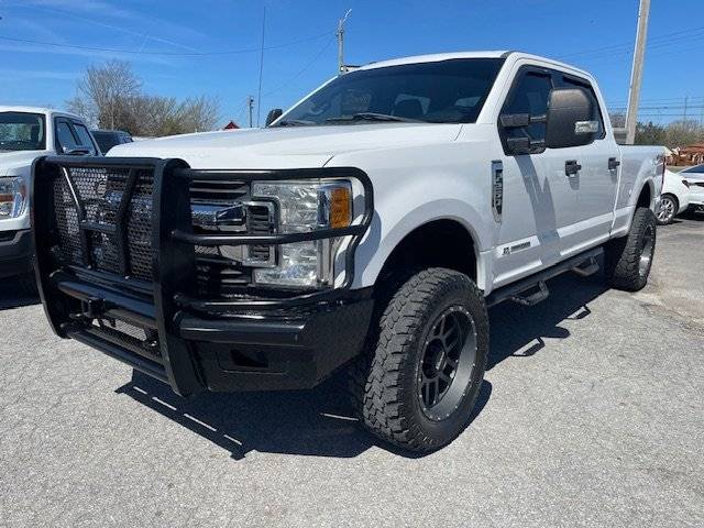 2017 Ford Super Duty F-250 XLT — Pickup Truck — 169,659 mi — Smyrna, TN