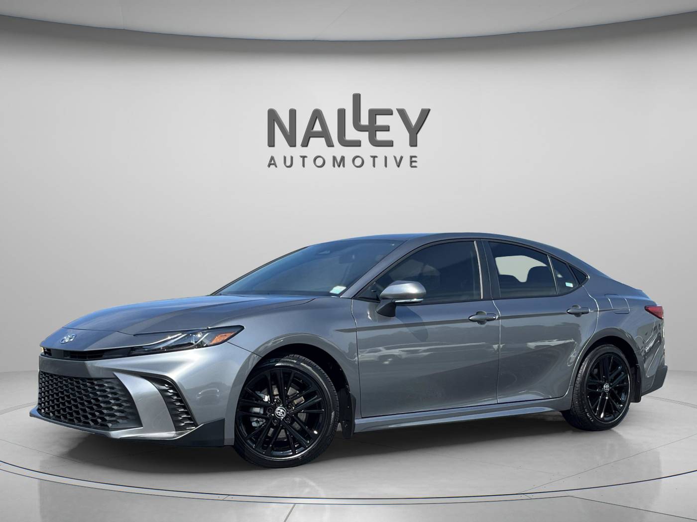 2025 Toyota Camry Hybrid SE — Sedan — 641 mi — Union City, GA