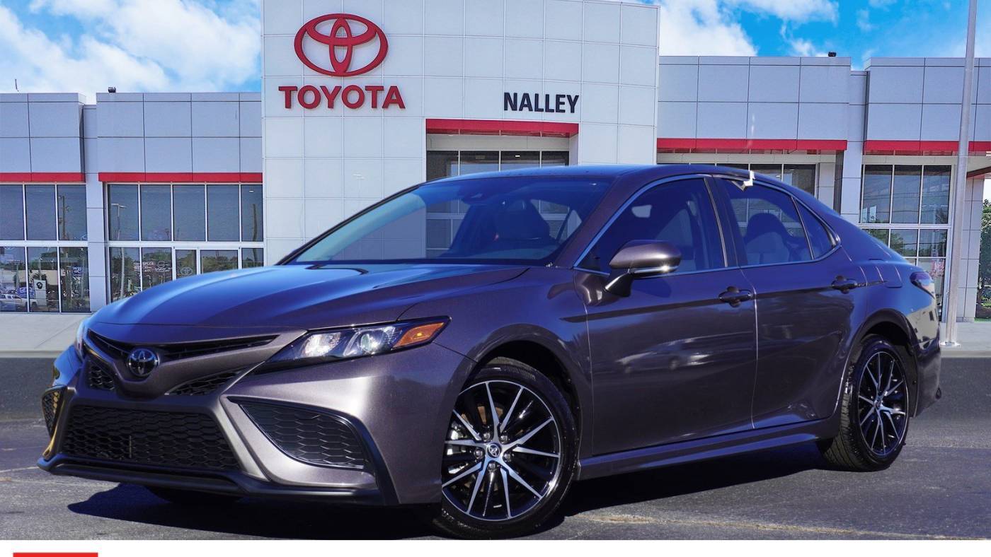 2024 Toyota Camry SE — Sedan — 6,689 mi — Union City, GA