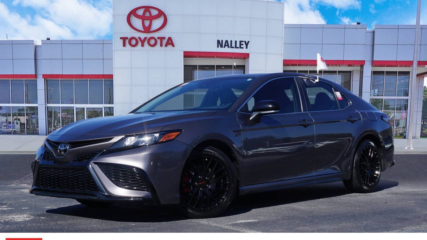 2022 Toyota Camry SE — Sedan — 42,465 mi — Union City, GA